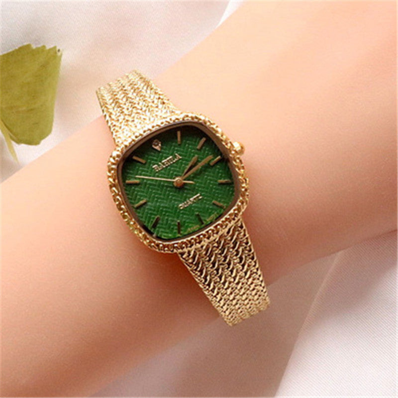 Ultra-thin Retro Sand Gold Square Watch Luxury Temperament